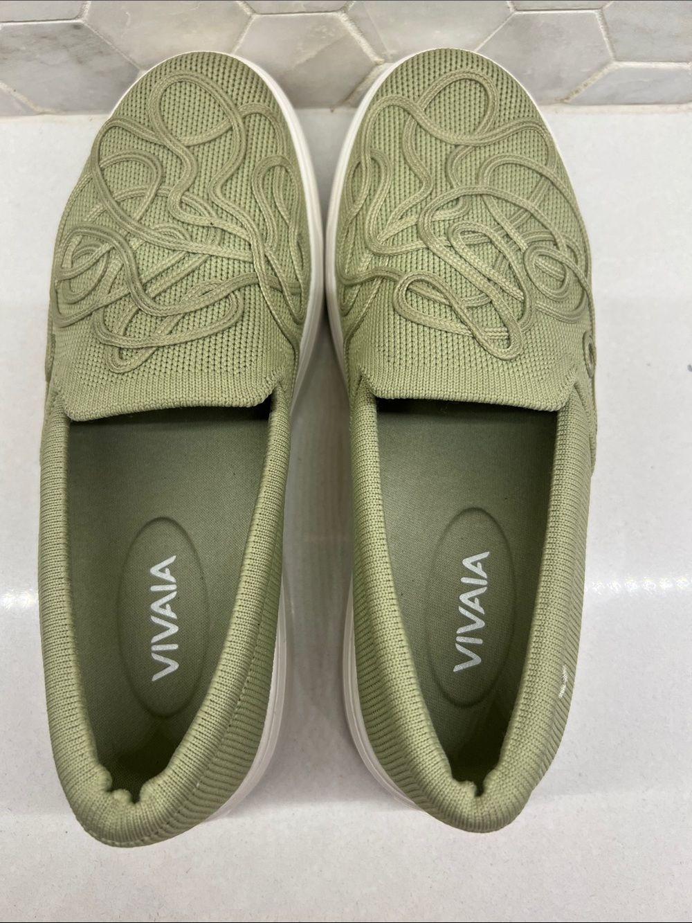 VIVAIA Classic Slip On Unisex Sneakers V Tune Matcha Green Sz 6.5 US 37 EU - Picture 4 of 5